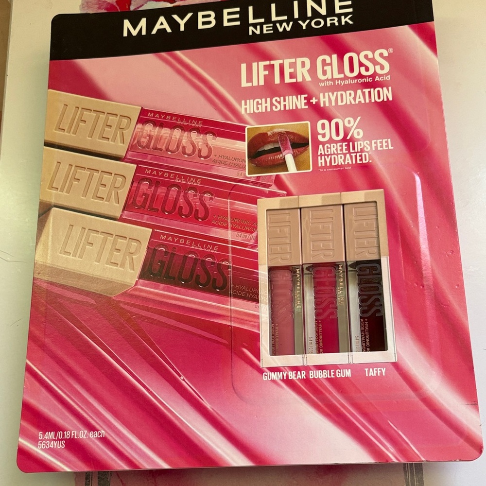 Maybelline Lifter Gloss Trio - Pink and Rose shades. Hydrating & high shine! 💋💄